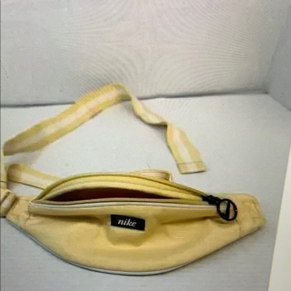 Nike‎ yellow fanny pack